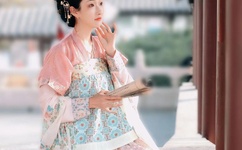 给我一支烟主题曲